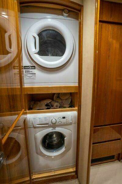 2015 Viking 66 No Collars - Washer/Dryer