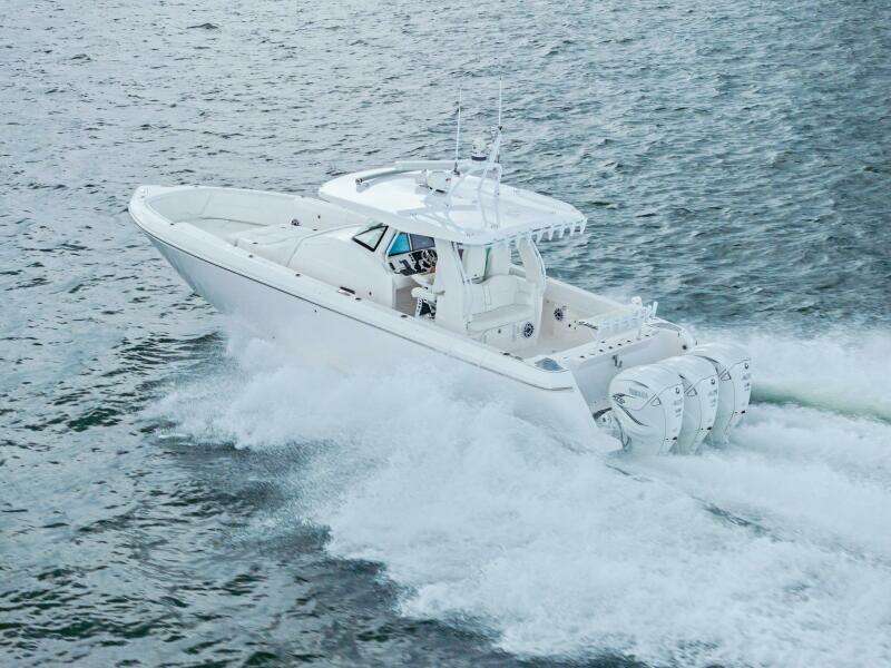 2020 Intrepid 400 CC - Profile