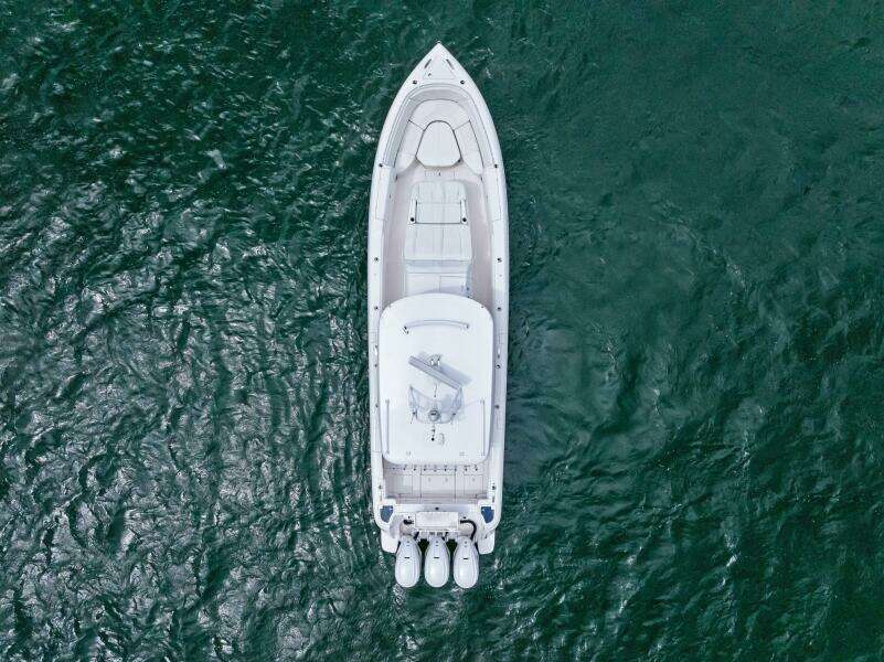 2020 Intrepid 400 CC - Profile