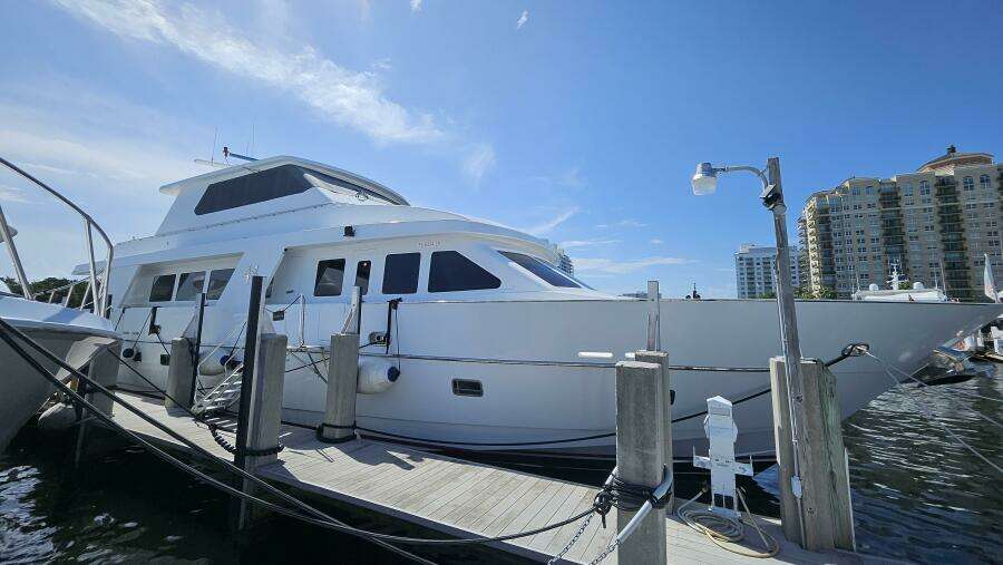 2000 Hargrave Skylounge