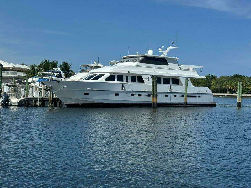 2000 Hargrave Skylounge