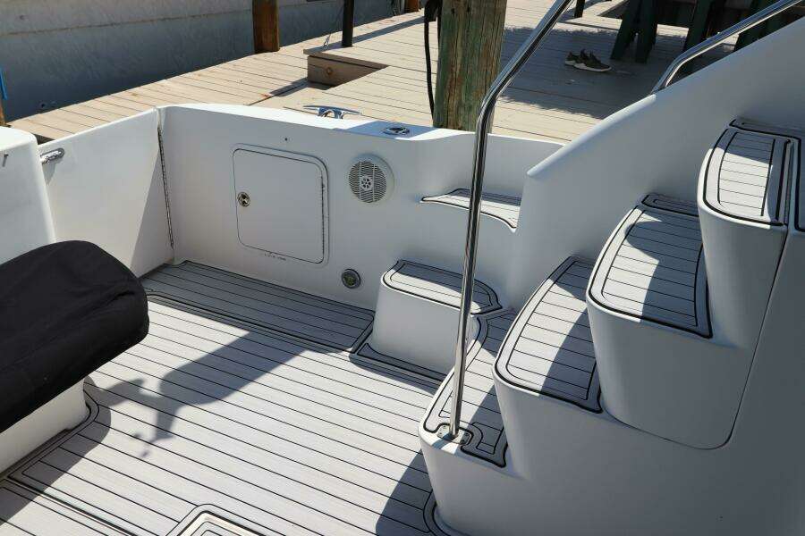 2003 Sea Ray 450 Express Bridge