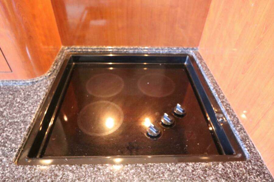 2003 Sea Ray 450 Express Bridge