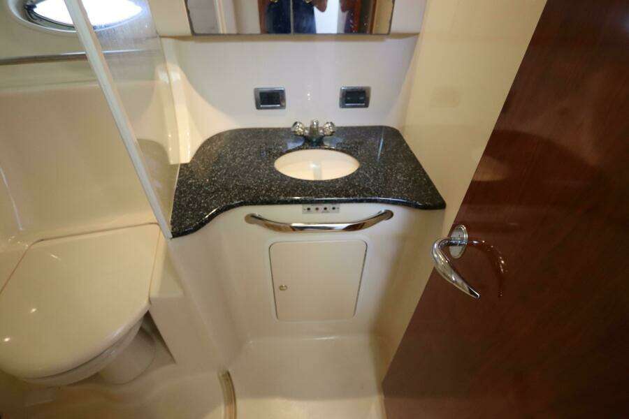 2003 Sea Ray 450 Express Bridge