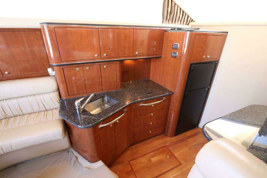 2003 Sea Ray 450 Express Bridge