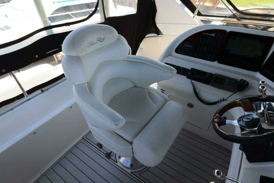 2003 Sea Ray 450 Express Bridge