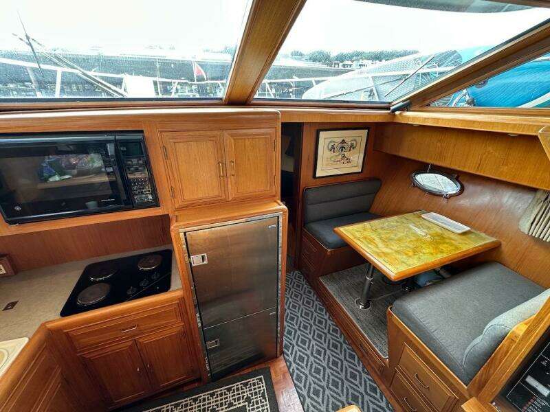 1993 Ocean Alexander 460