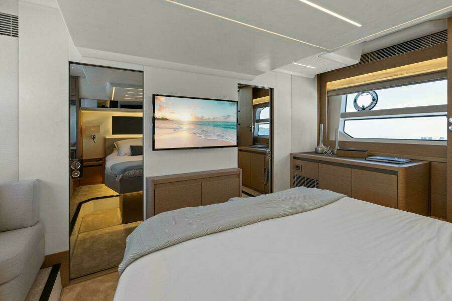 2022 59 Prestige Flybridge - How Sweet It Its - Master Stateroom