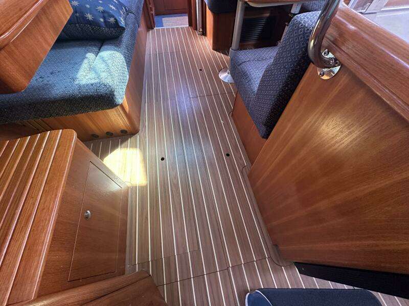 2006 Hunter 38