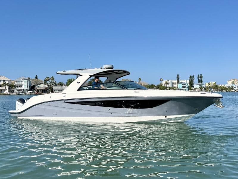 2022 Sea Ray SLX 400 OB