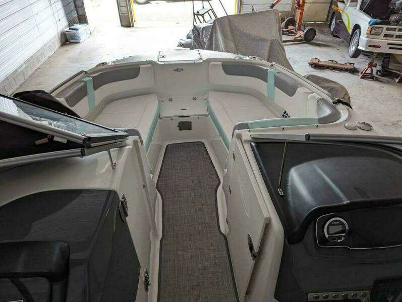 2021 Chaparral 230 SUNCOAST