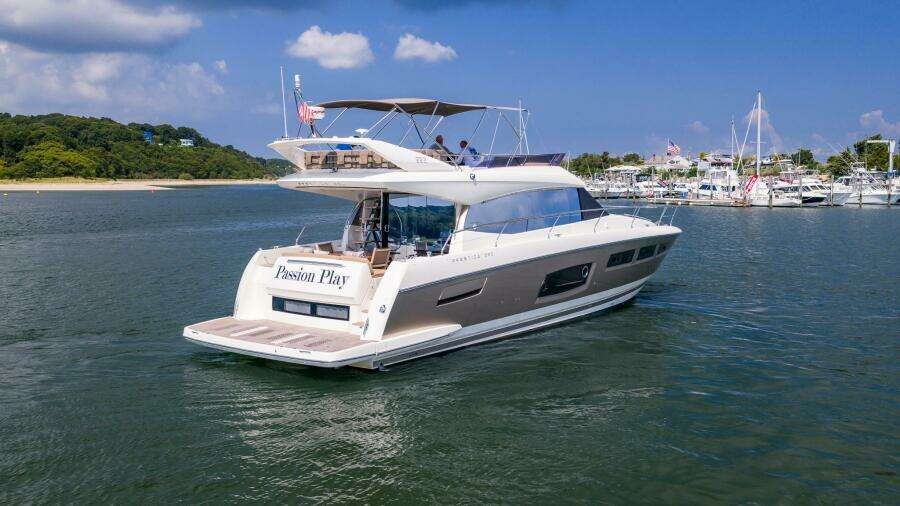 2014 Prestige 550 Flybridge