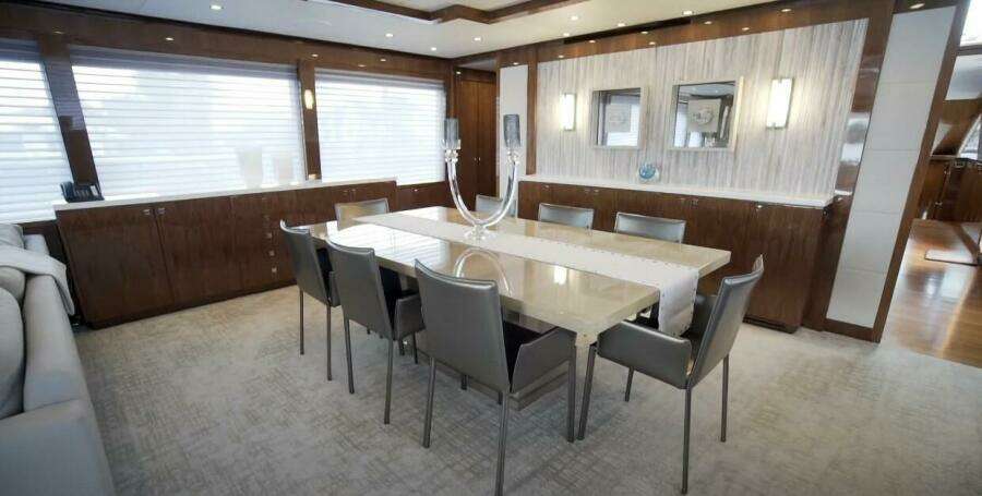 2017 Hargrave Raised Pilothouse