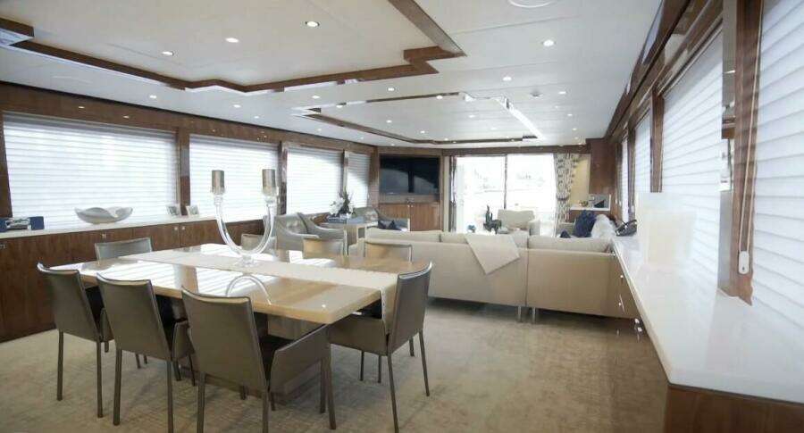 2017 Hargrave Raised Pilothouse