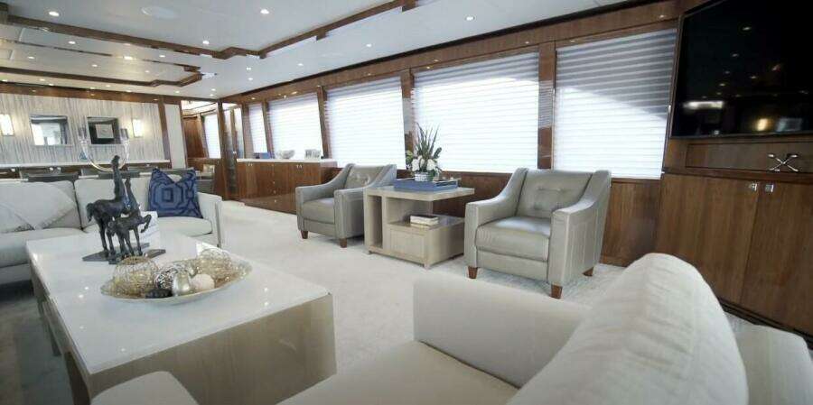 2017 Hargrave Raised Pilothouse