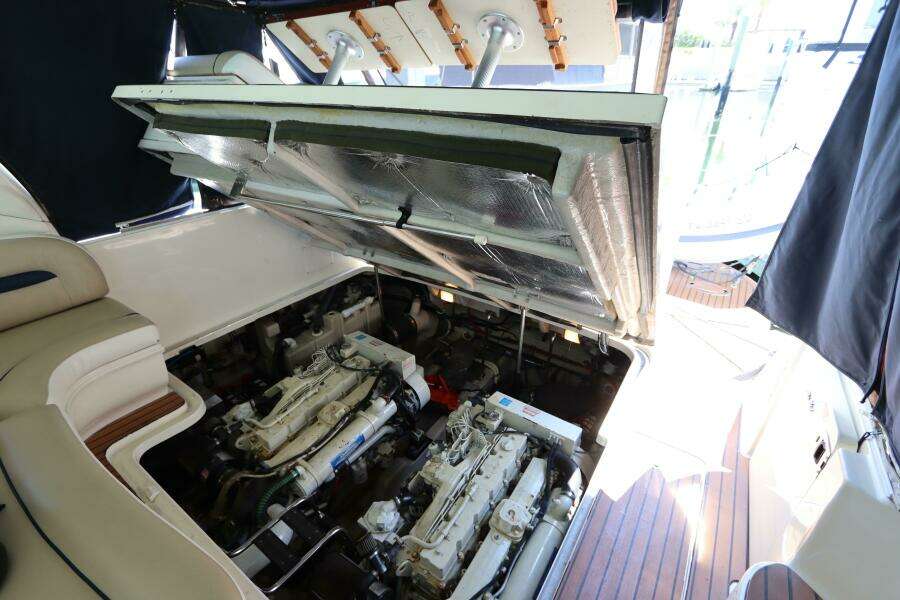 2004 Sea Ray 420 Sundancer