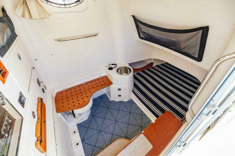 2016 Grady-White Canyon 336