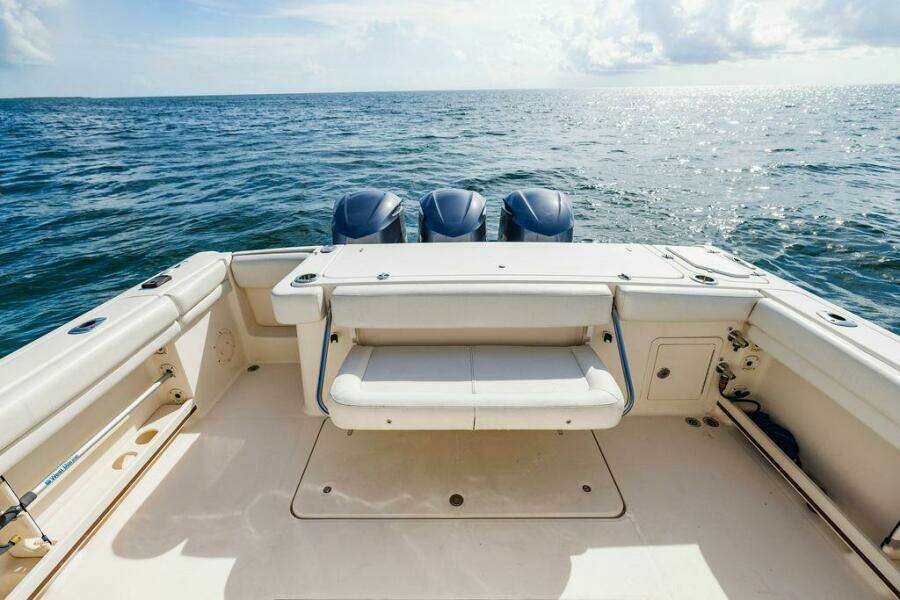 2016 Grady-White Canyon 336