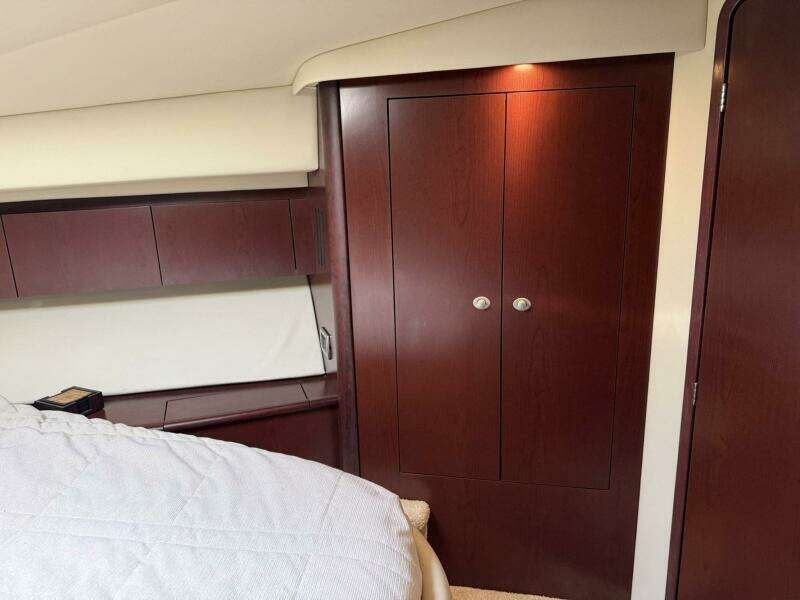 2008 Sea Ray 44 Sedan Bridge