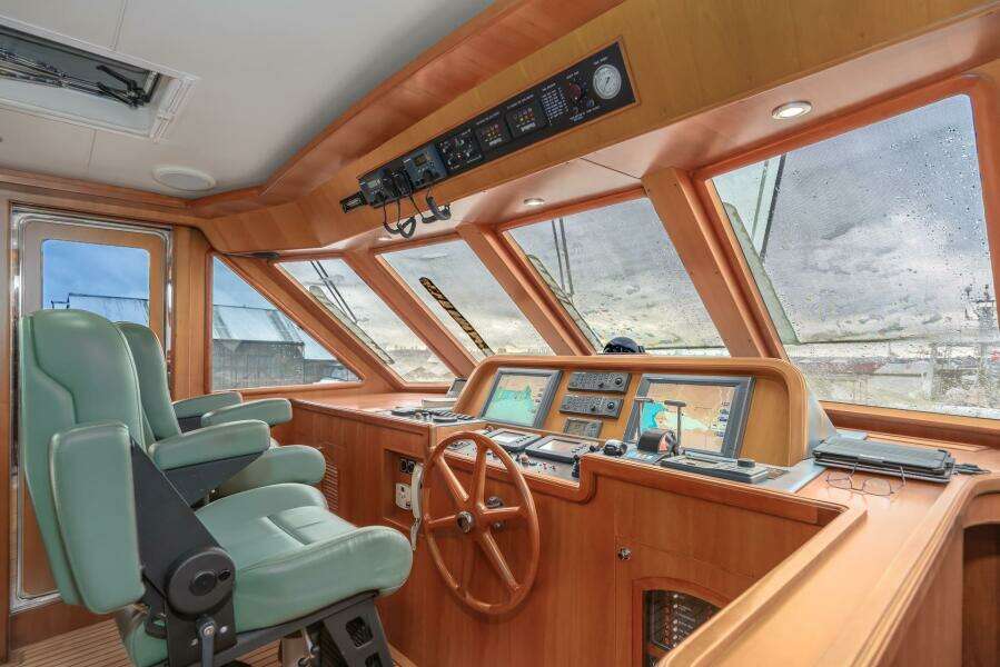 2005 President Skylounge