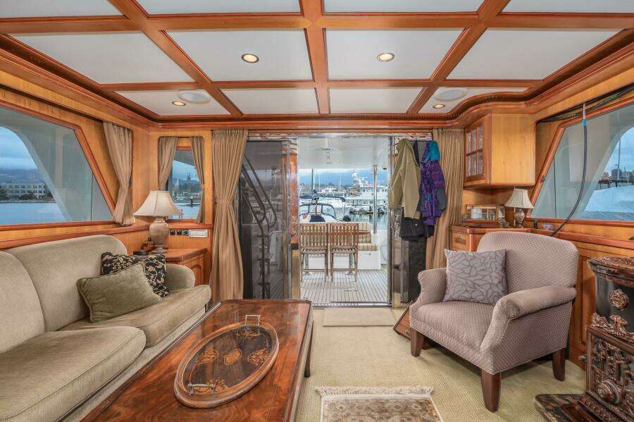 2005 President Skylounge