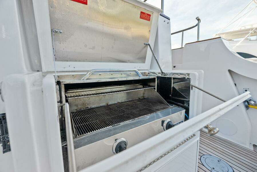 2005 Grand Banks 72 Aleutian RP