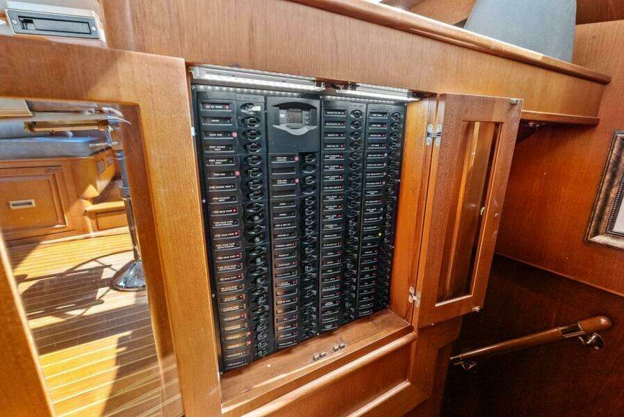 2005 Grand Banks 72 Aleutian RP