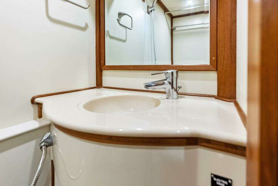 2005 Grand Banks 72 Aleutian RP