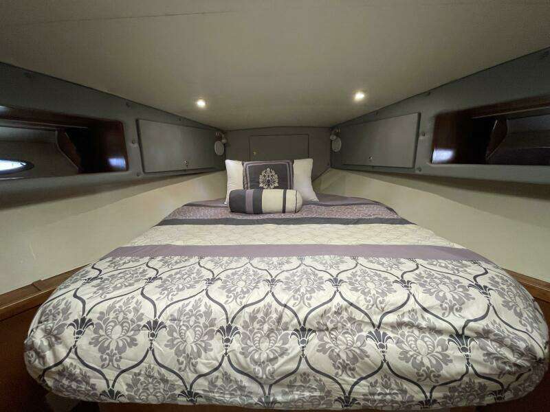 2002 Navigator 53 Classic