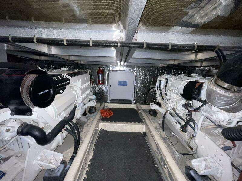 2002 Navigator 53 Classic