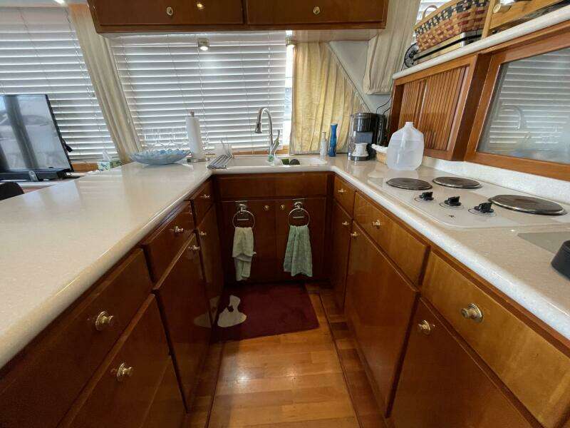 2002 Navigator 53 Classic