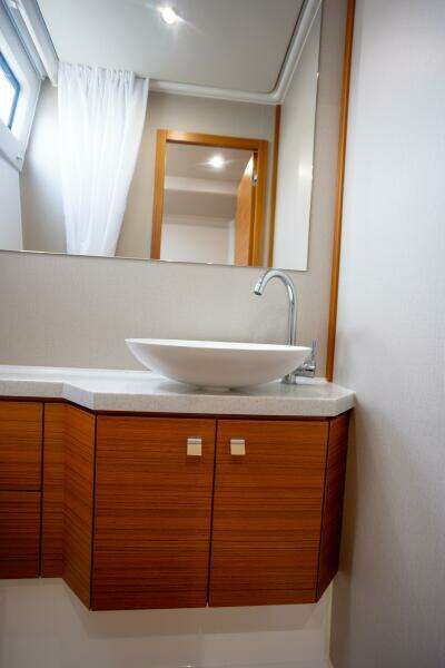 2023 Greenline 48 Fly