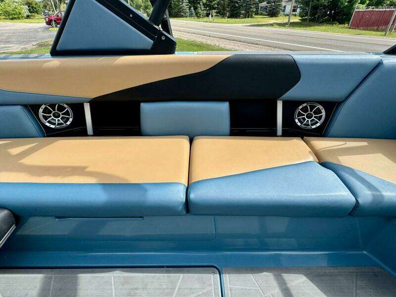 2020 ATX Surf Boats 24 Type S