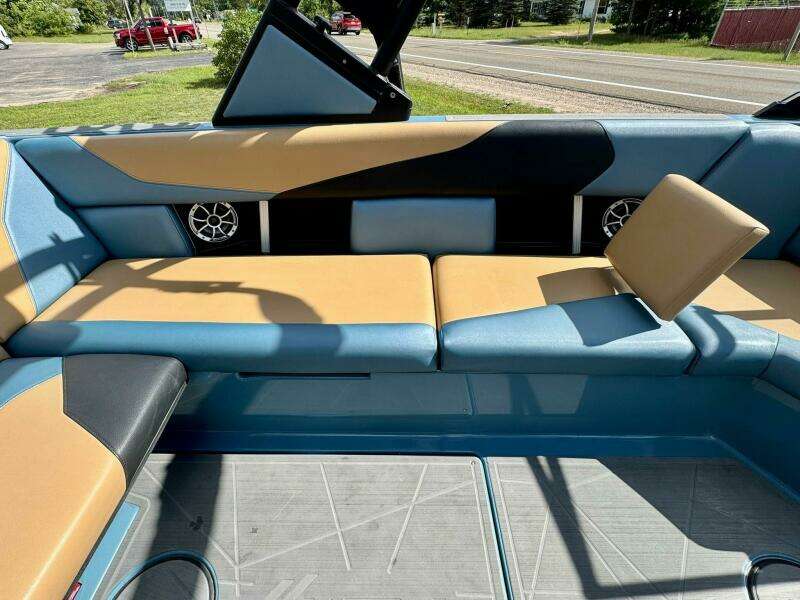 2020 ATX Surf Boats 24 Type S