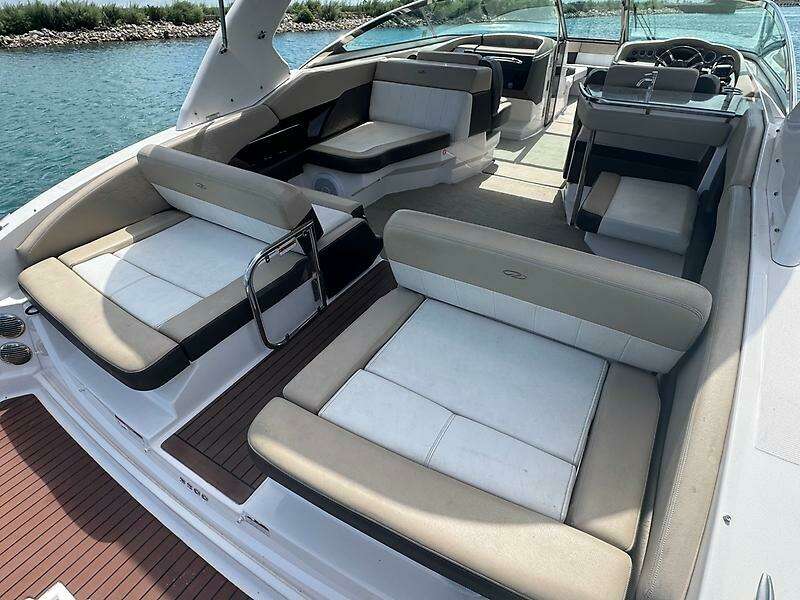 2013 Regal 3200 Bowrider