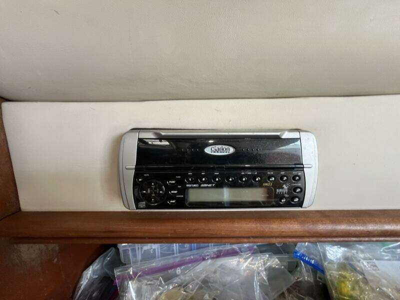 2001 Rampage Rampage 30 Express Open