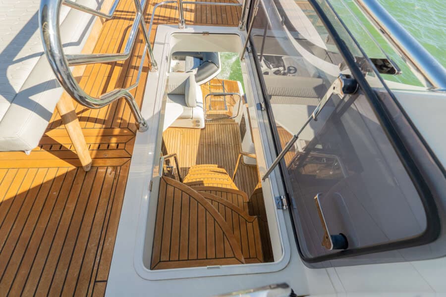 2024 Galeon 560 FLY