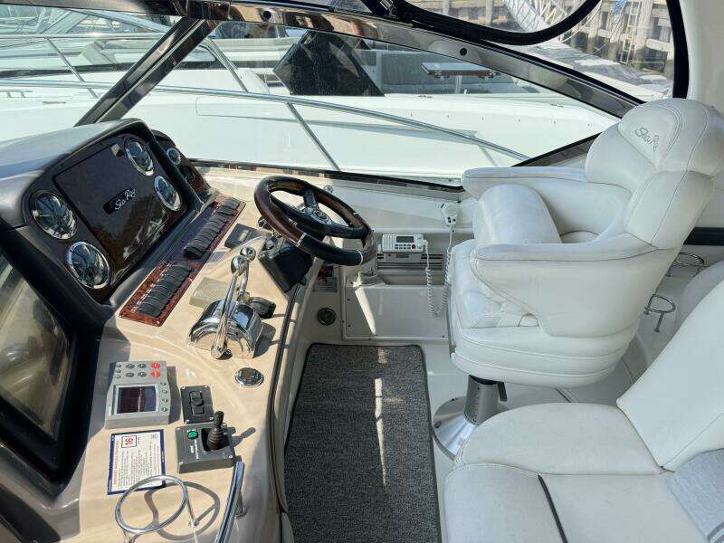 2003 Sea Ray 420 Sundancer