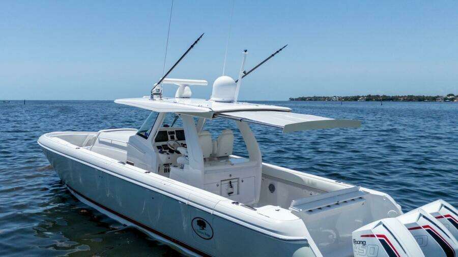 2021 Intrepid 407 Panacea