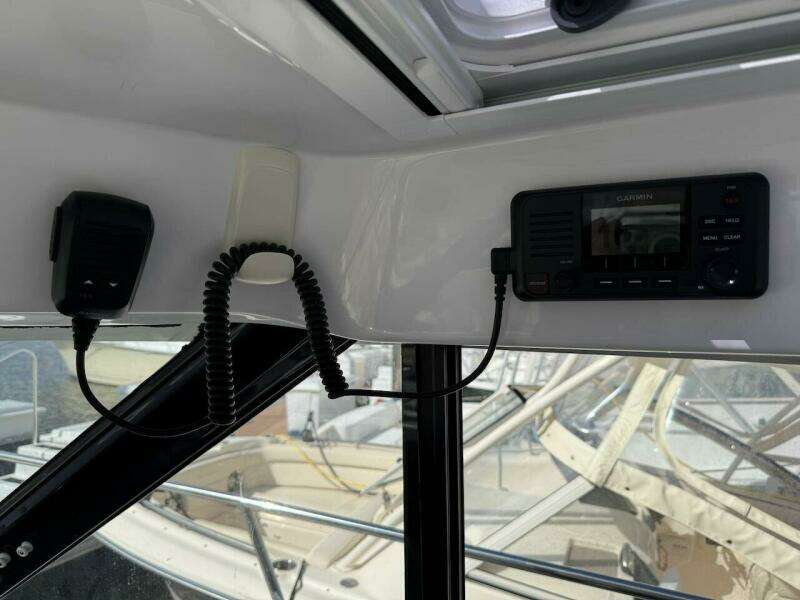 2021 Jeanneau NC 895