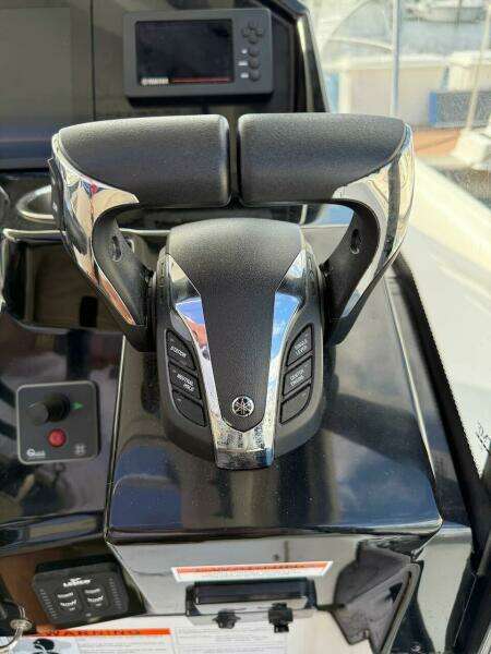 2021 Jeanneau NC 895