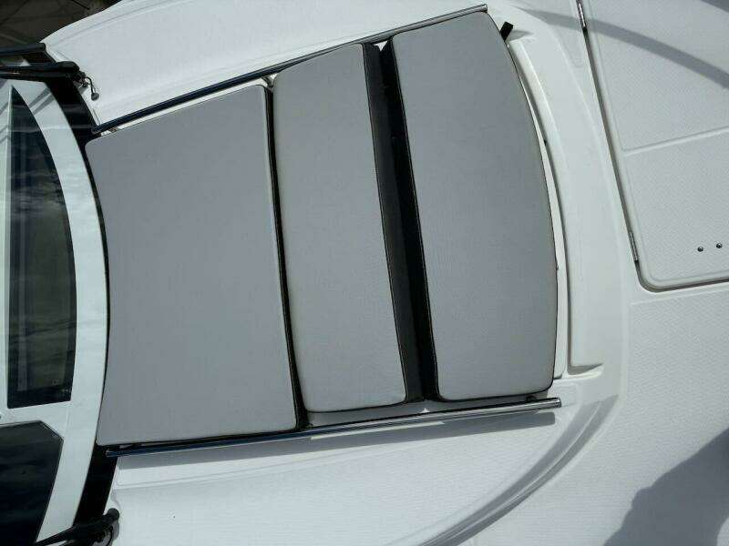 2021 Jeanneau NC 895