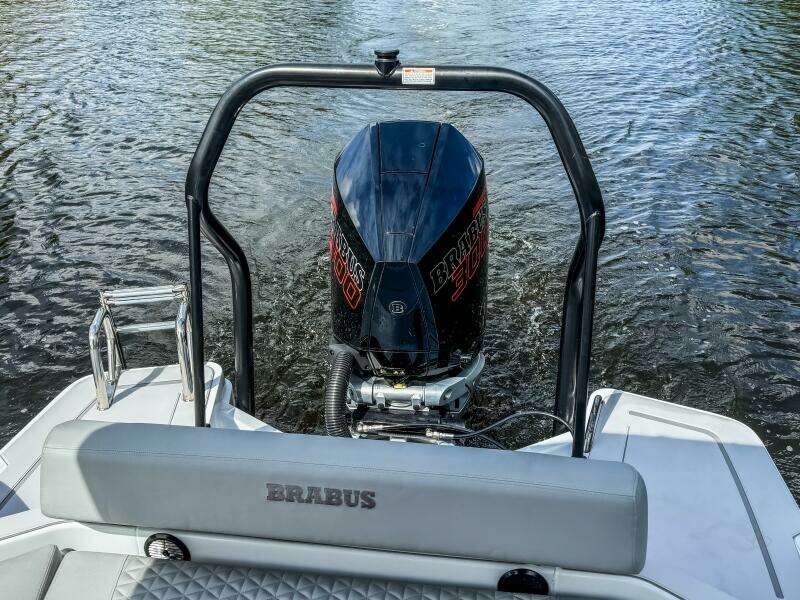 2023 Brabus SHADOW 300 CT