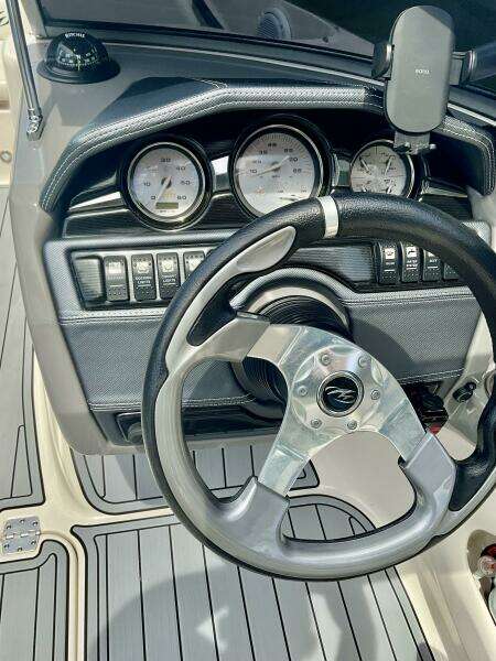 2012 Monterey 224 FS