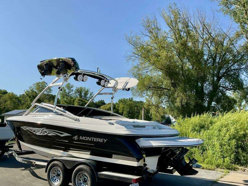 2012 Monterey 224 FS