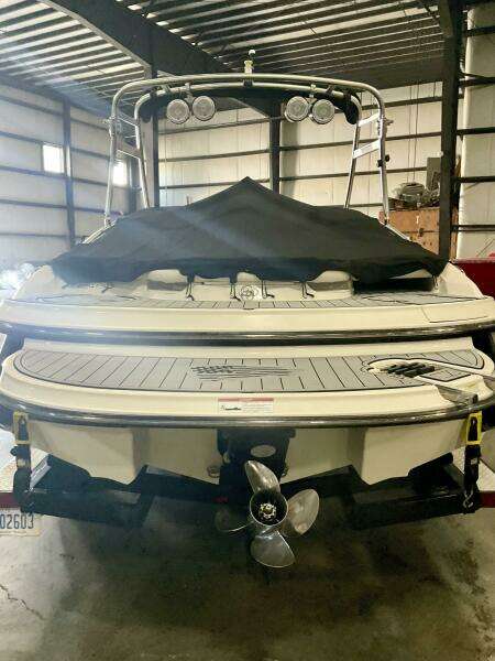 2012 Monterey 224 FS