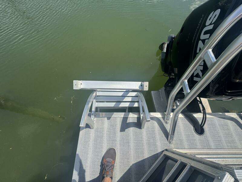 2021 Leisure Kraft Prestige 2635 LX Tri-Toon