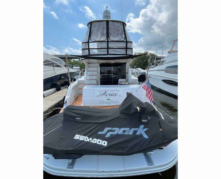2007 Sea Ray 52 Sedan Bridge