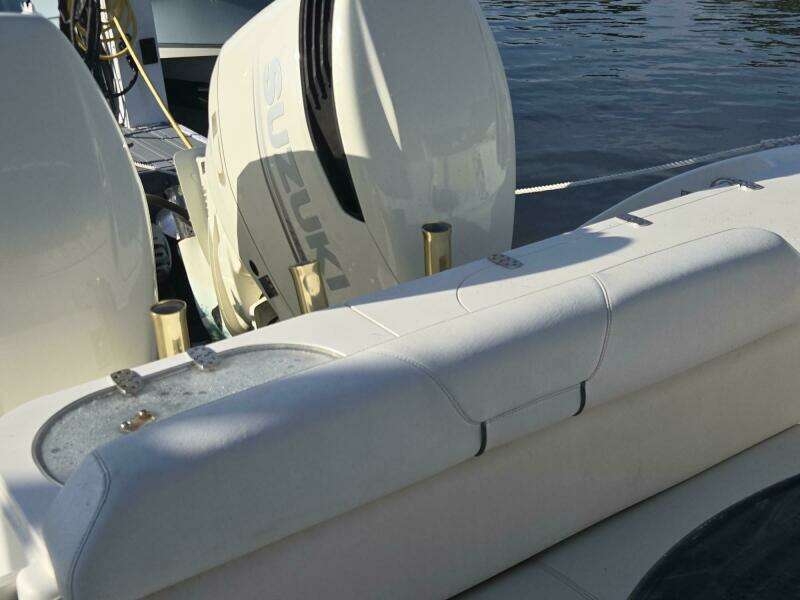 2008 Century 2900 Express