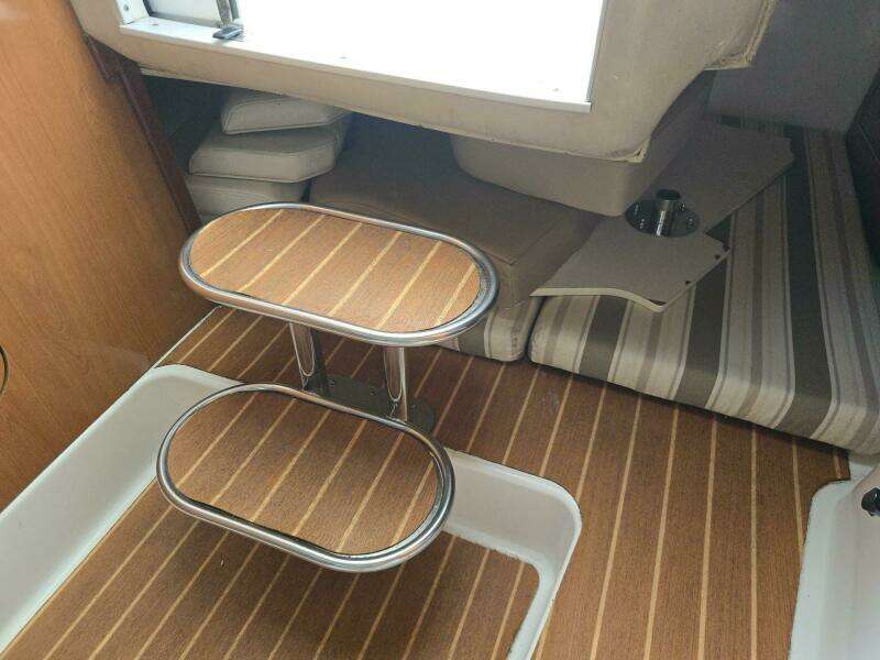 2008 Century 2900 Express